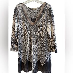 One World Live and let live Black & White tunic top XL